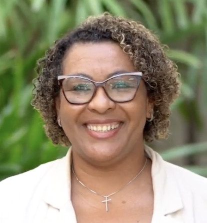 Dra. Elisabeth Santana